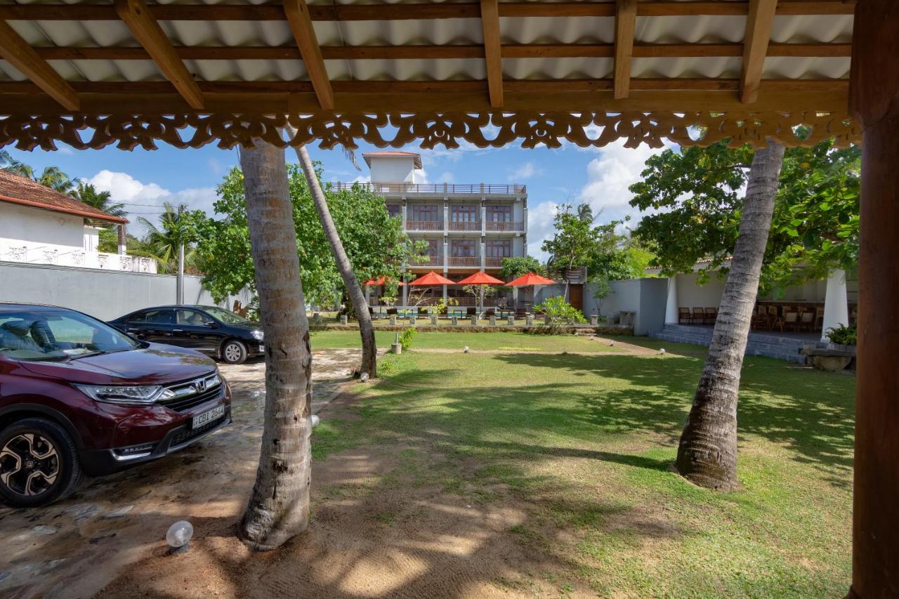 Hotel Samaraana Ahangama Exterior foto